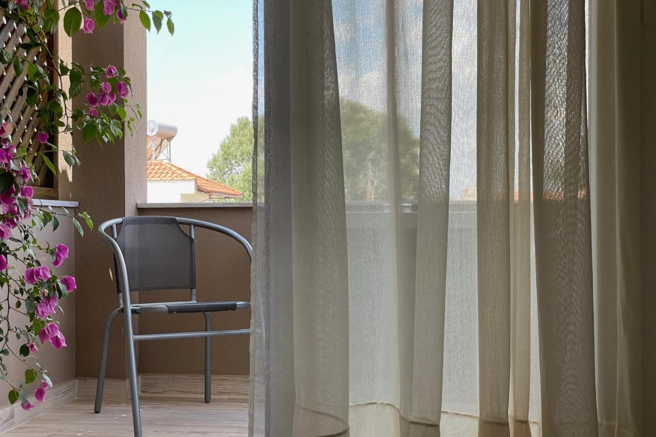 Royals Apartments 2 Никити Экстерьер фото